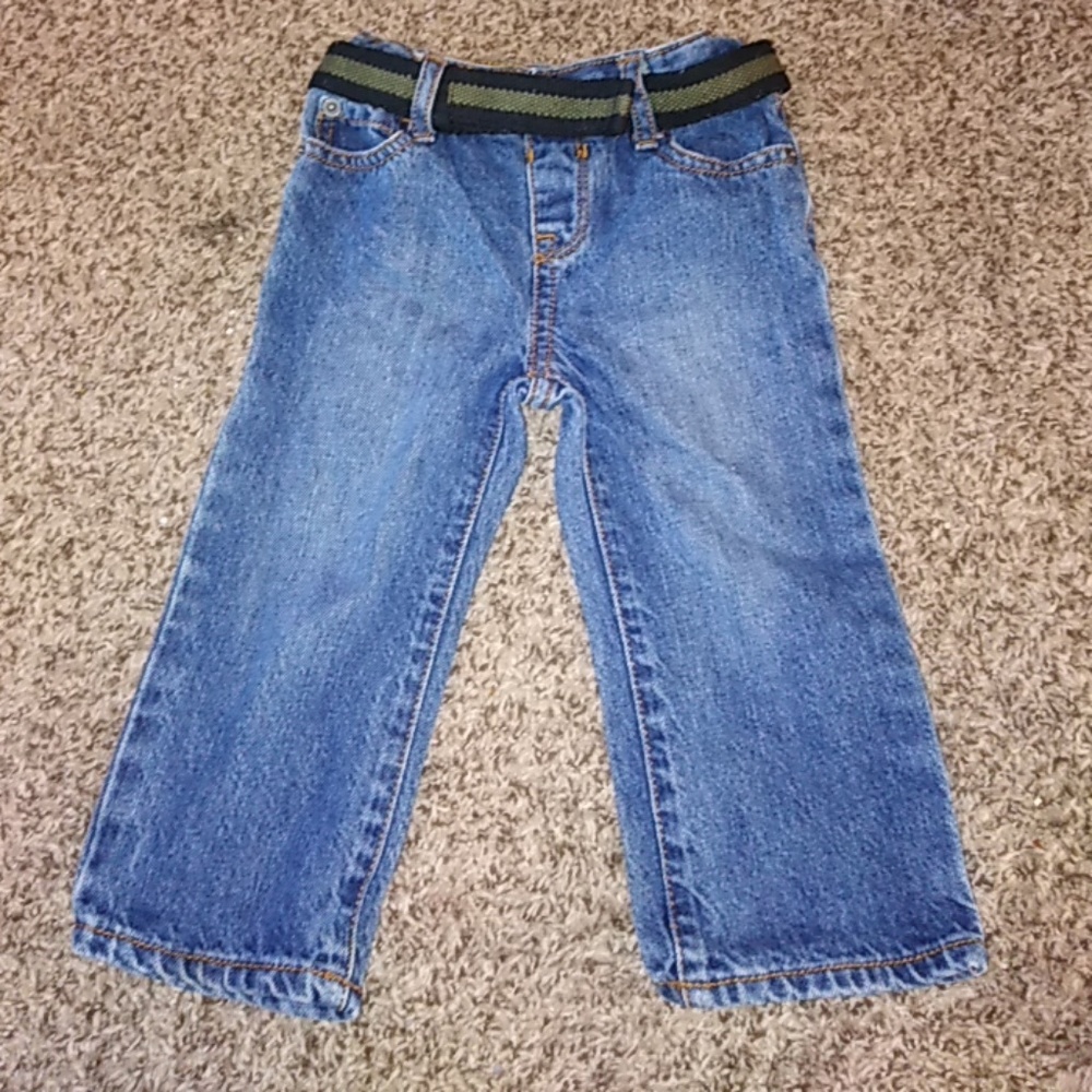 Baby boy straight leg jeans w/ belt.